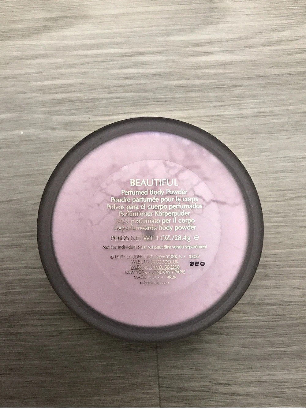 Beautiful Perfumed Body Powder & Lotion Set - Picture 3 of 6